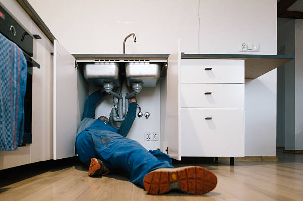 Professional Leak Detection technician working in The Plains, OH